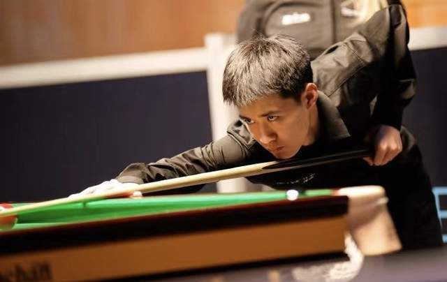 在任何一个 在任何一个