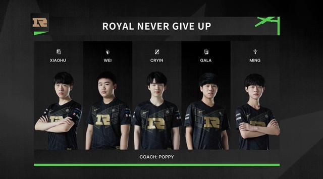 郑思维和黄 郑思维和黄