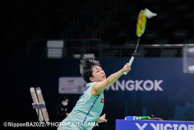 展示了一个 展示了一个